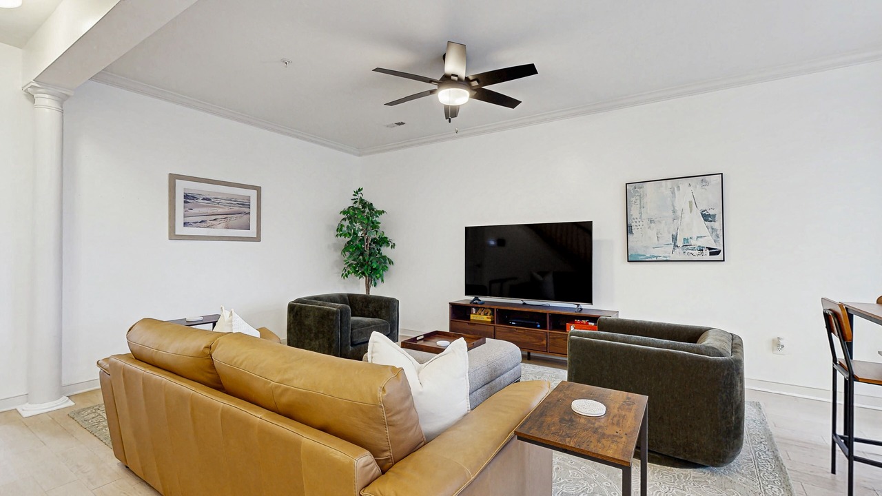 Photo of Livingroom in Villages of Five Points