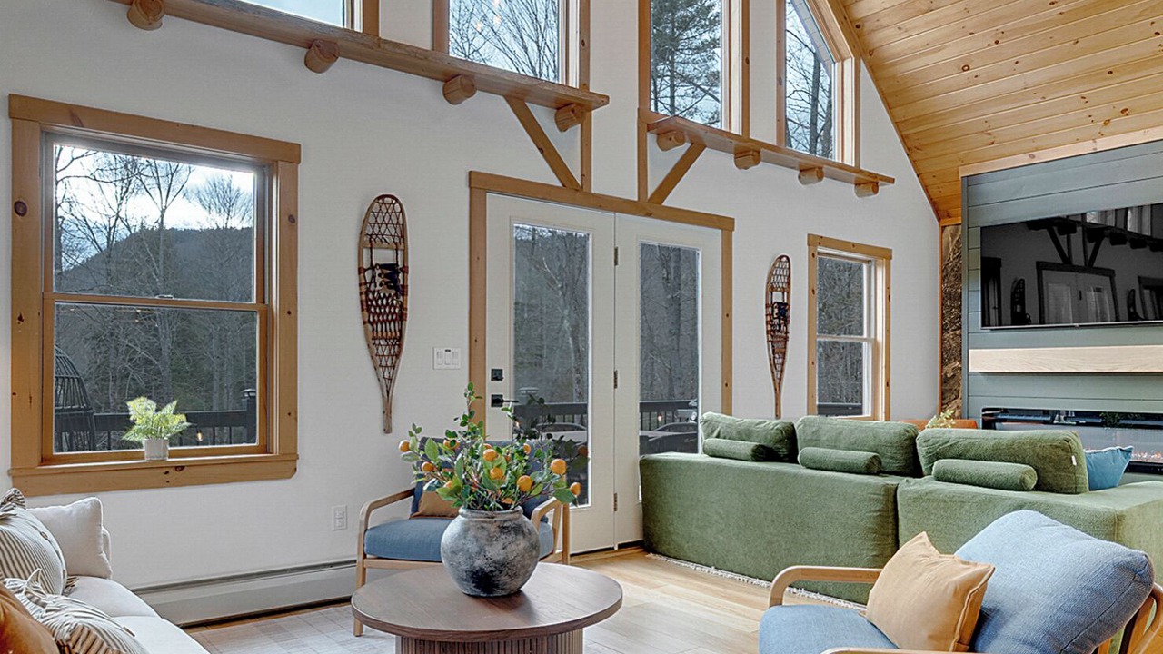 Photo of Livingroom in Sunday River Area