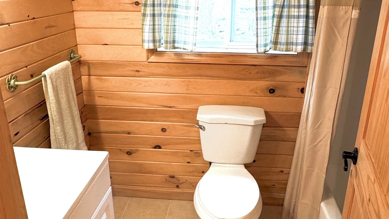 Photo of Bathroom in Orland