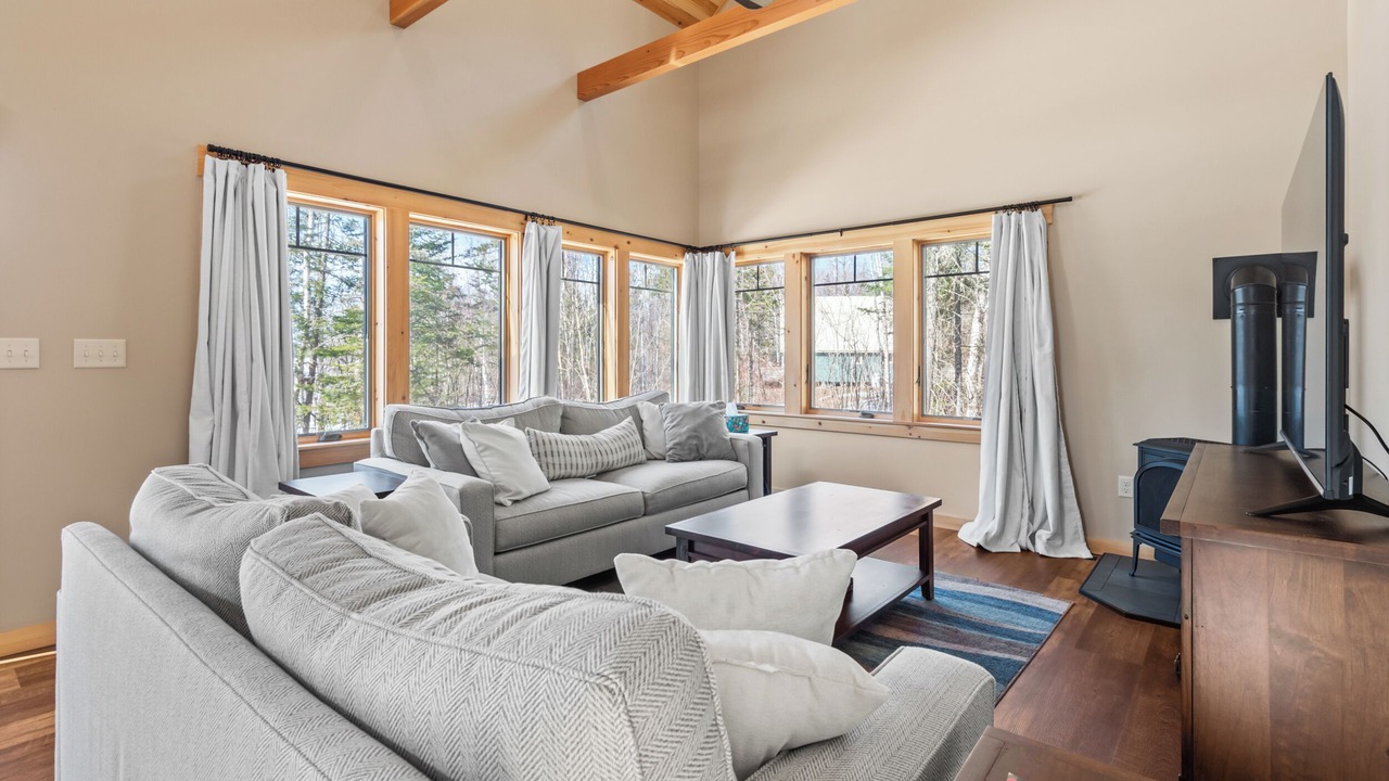 Photo of Livingroom in Rangeley Plantation
