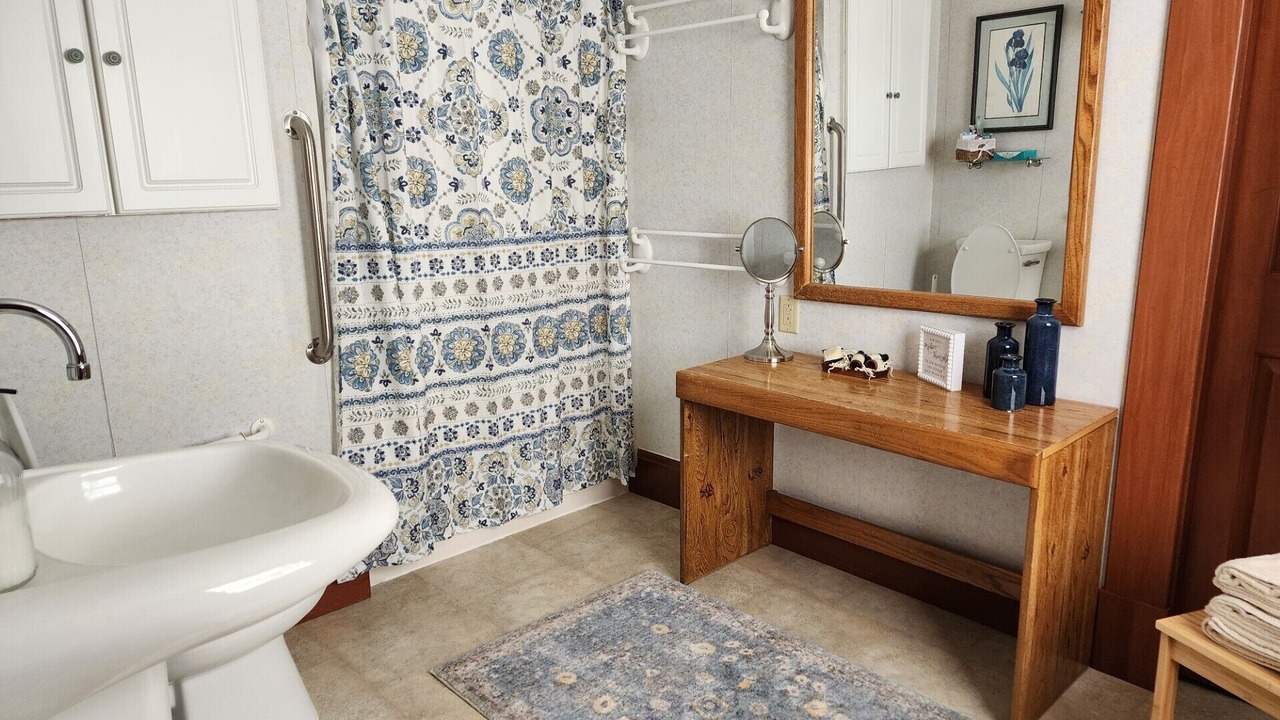 Photo of Bathroom in Mount Vernon