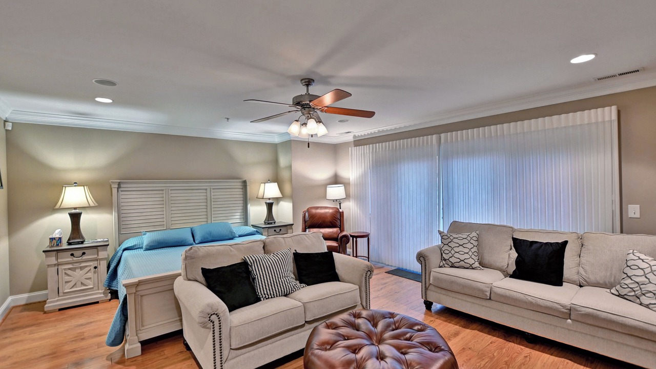 Photo of Bedroom in Frankford