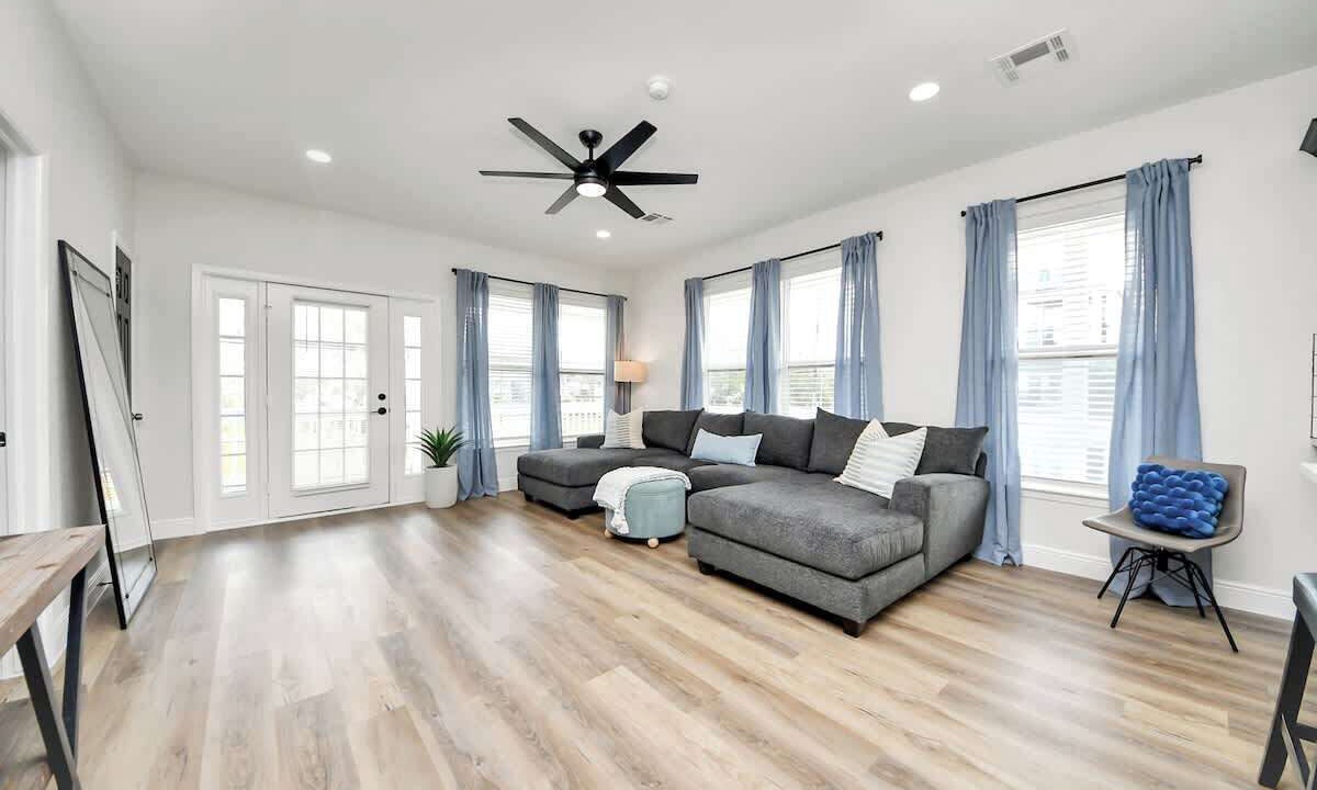 Photo of Patio Balcony in Clear Lake Shores