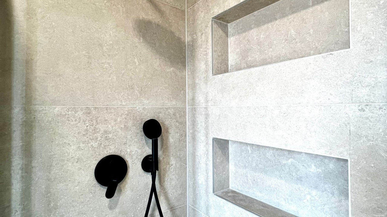 Photo of Bathroom in Frata