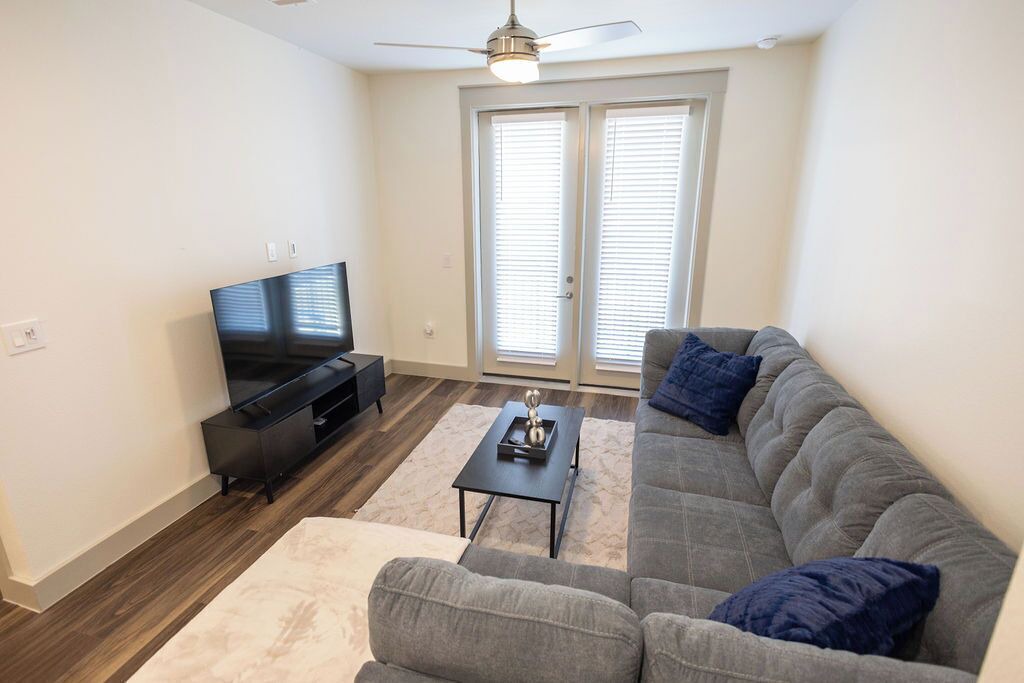Photo of Livingroom in Addison