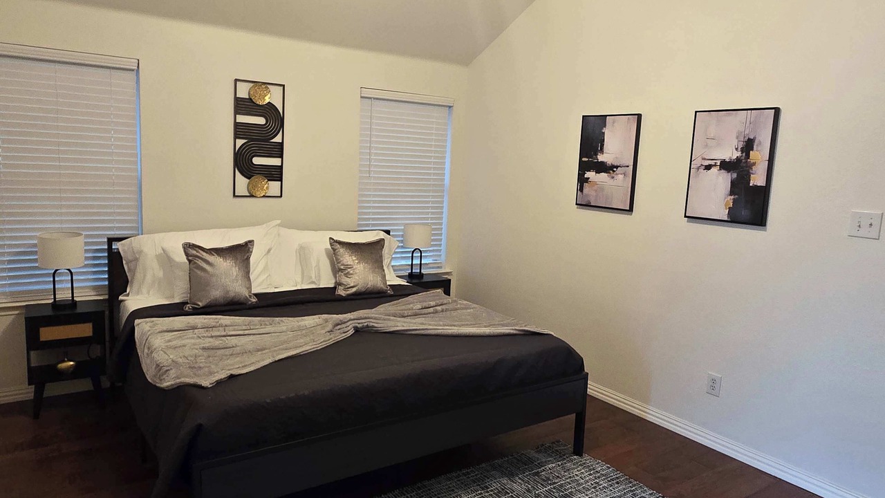 Photo of Bedroom in Burleson