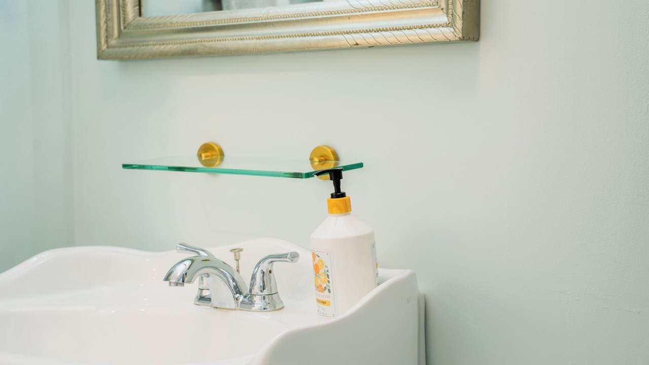 Photo of Bathroom in Gahanna