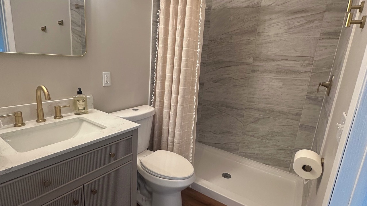 Photo of Bathroom in Grove City