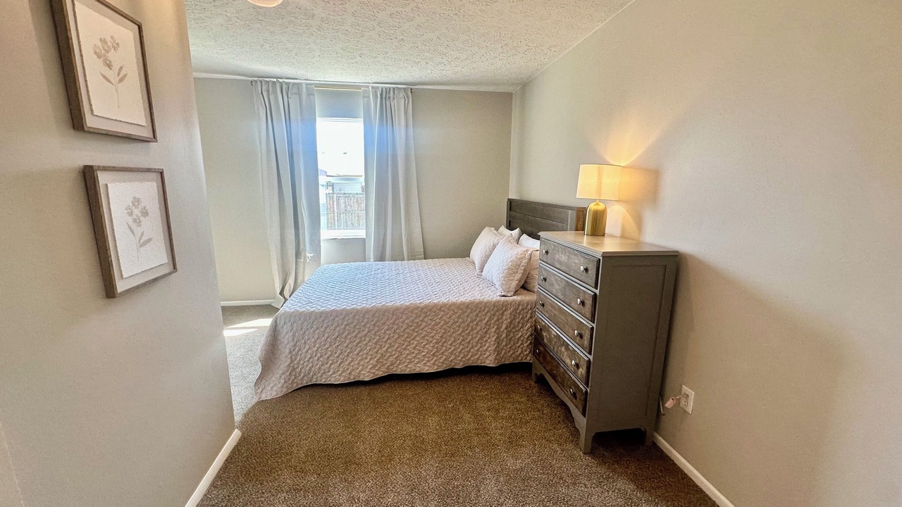 Photo of Bedroom in Grove City