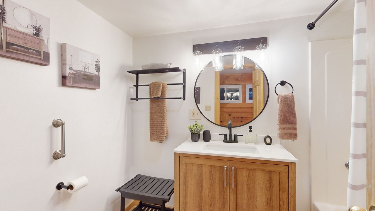 Photo of Bathroom in Monmouth