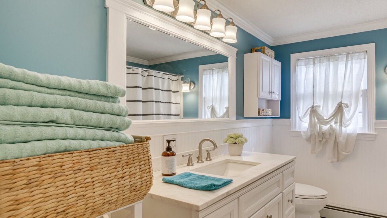 Photo of Bathroom in Southern Coast