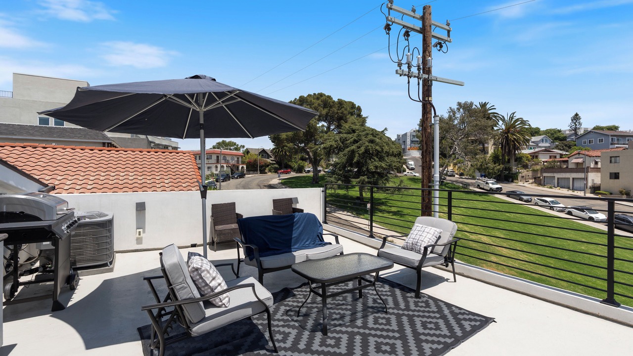 Photo of Patio Balcony in Downtown Los Angeles