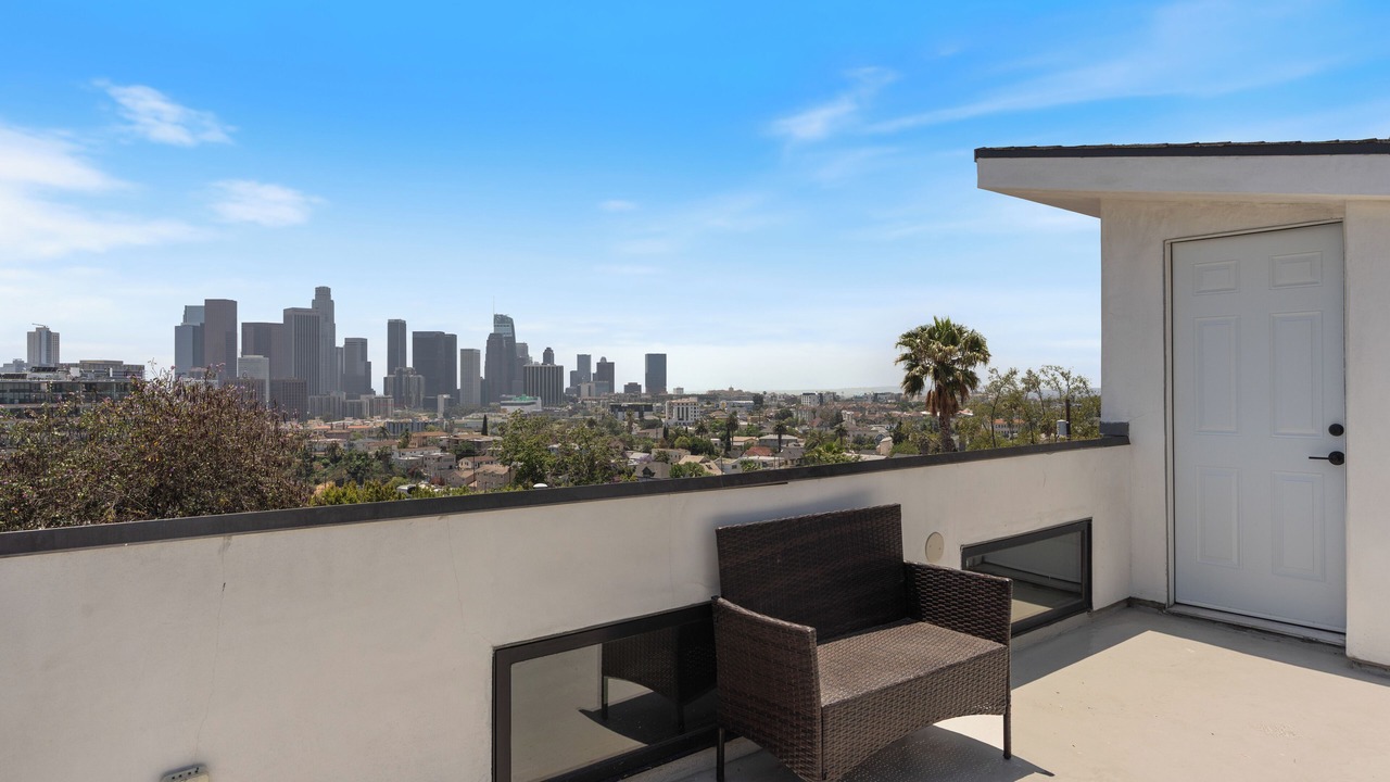 Photo of Patio Balcony in Downtown Los Angeles