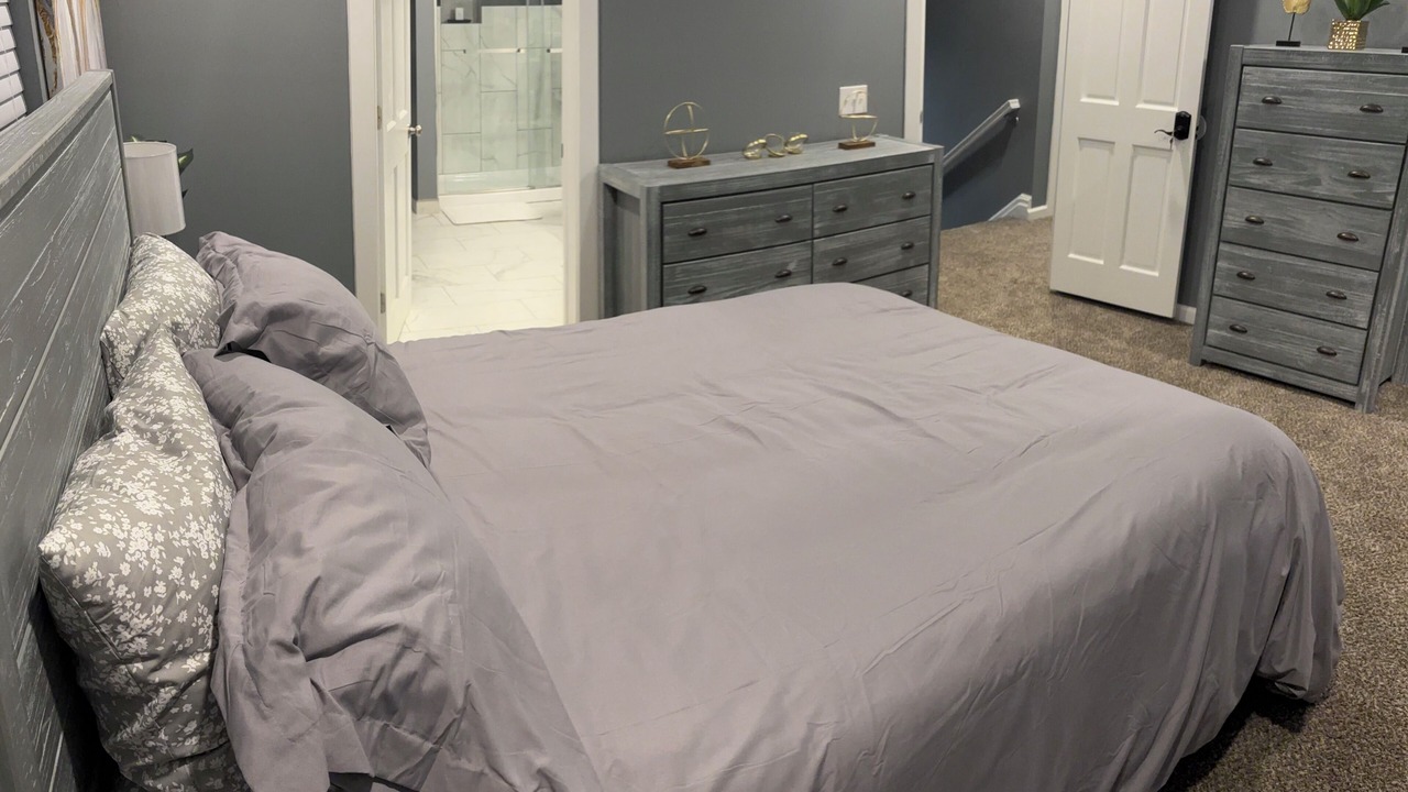 Photo of Bedroom in Franklin Park