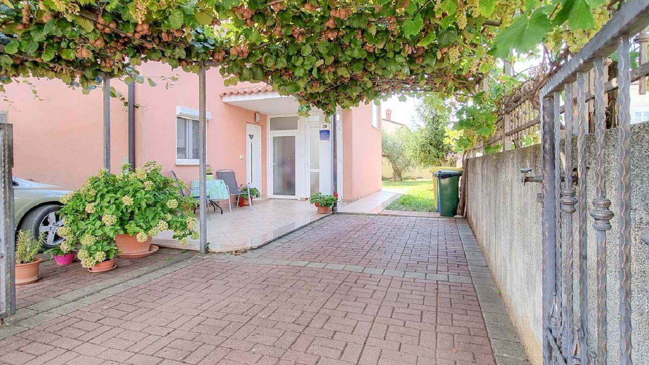 Photo of Patio Balcony in Dajla