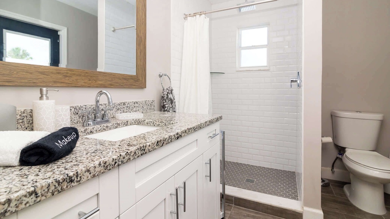 Photo of Bathroom in Sun Bay South