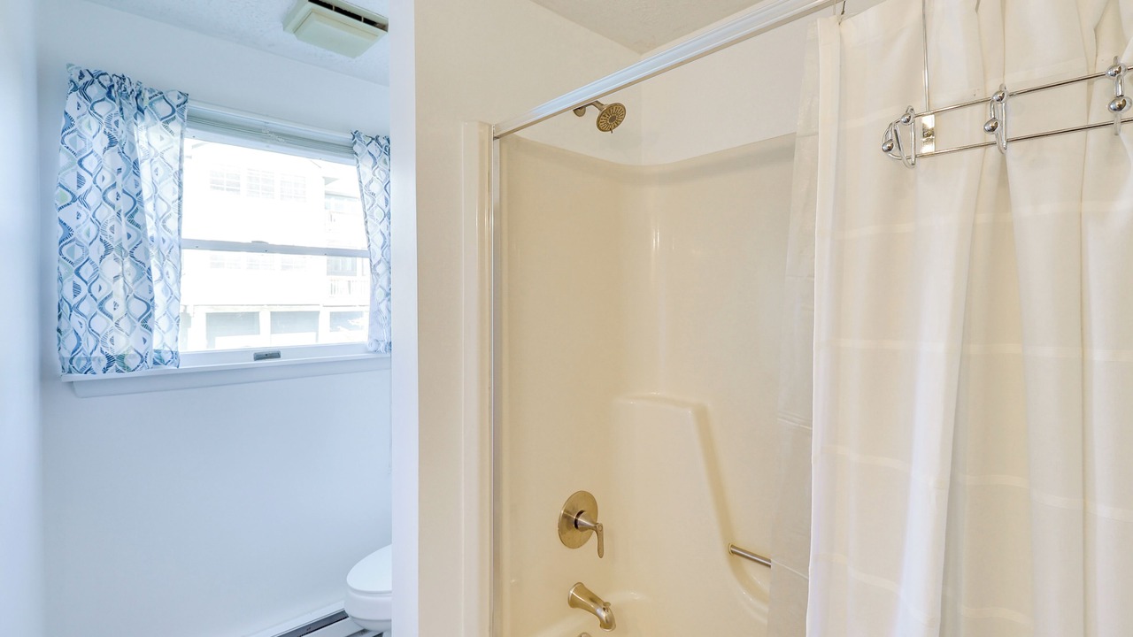 Photo of Bathroom in Broadkill Beach