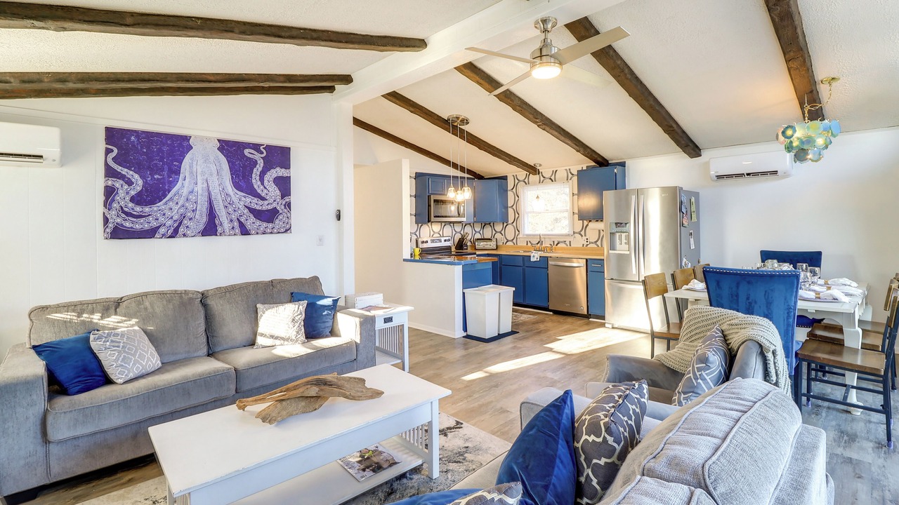 Photo of Livingroom in Broadkill Beach