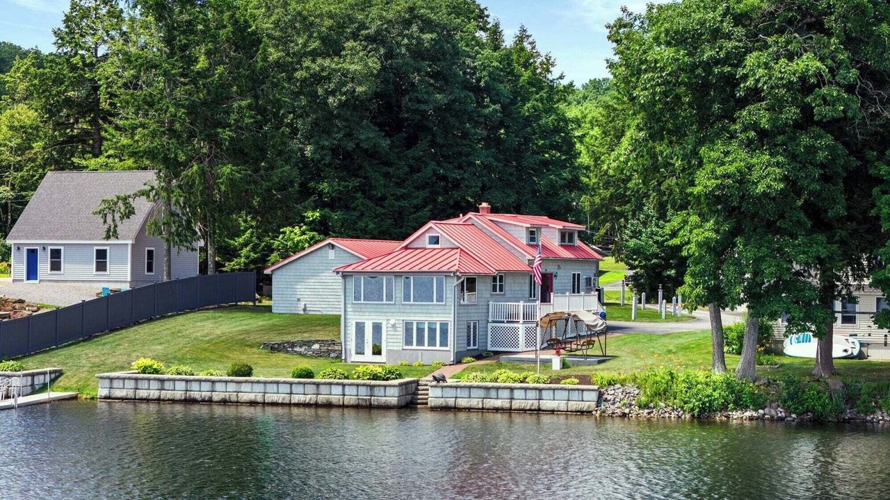 Photo of Outdoor in Monmouth