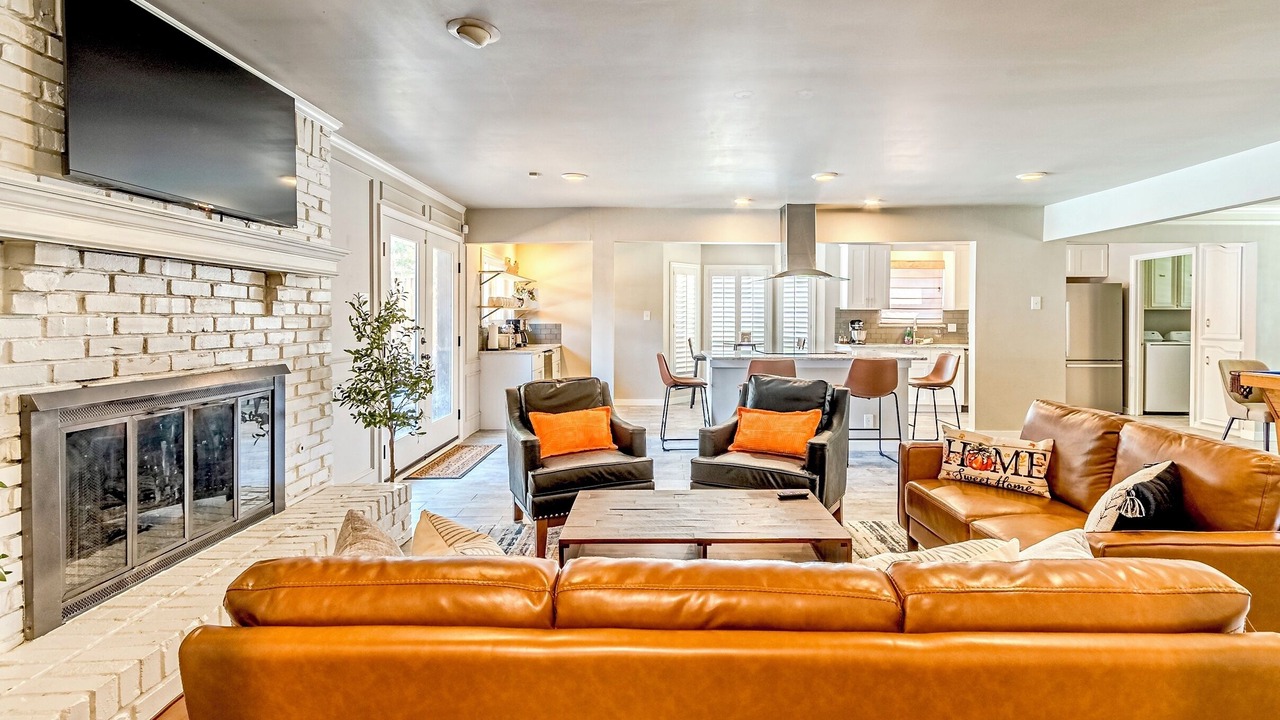 Photo of Livingroom in Lake Highlands