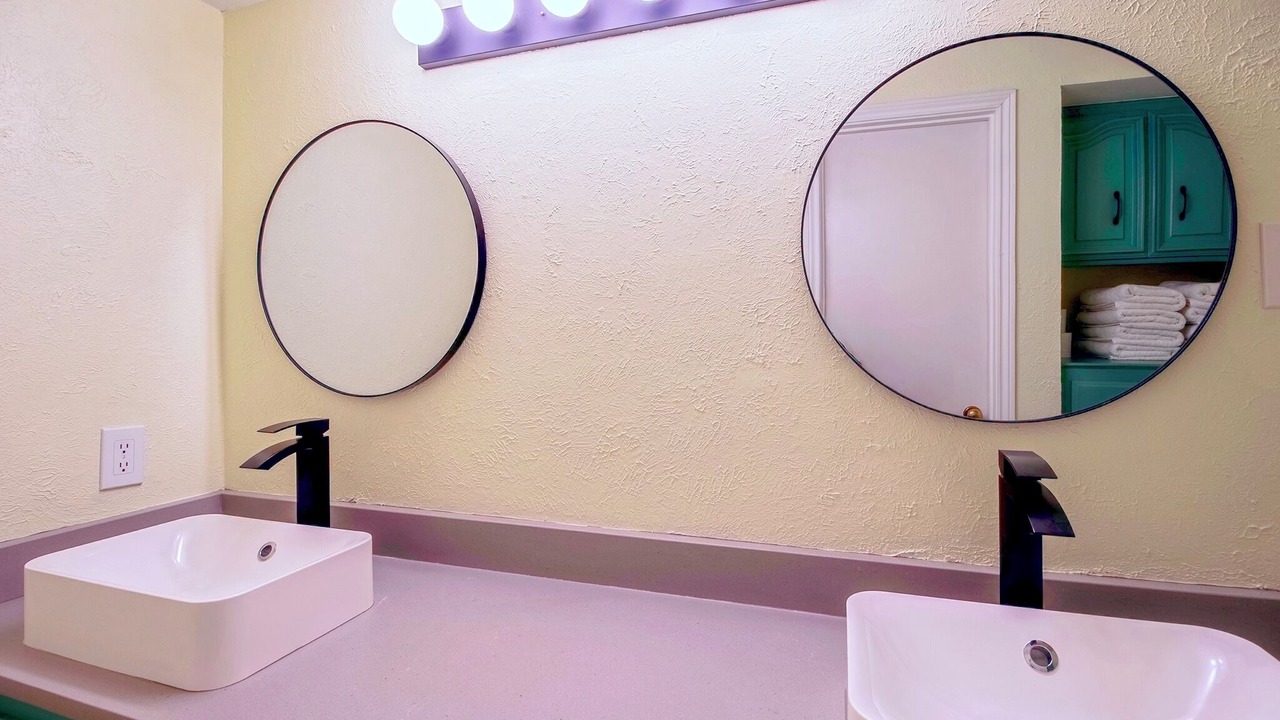 Photo of Bathroom in Lake Highlands