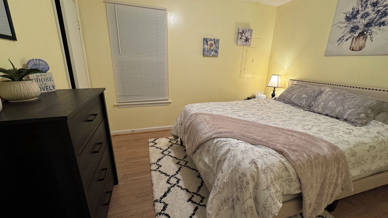Photo of Bedroom in Mathews