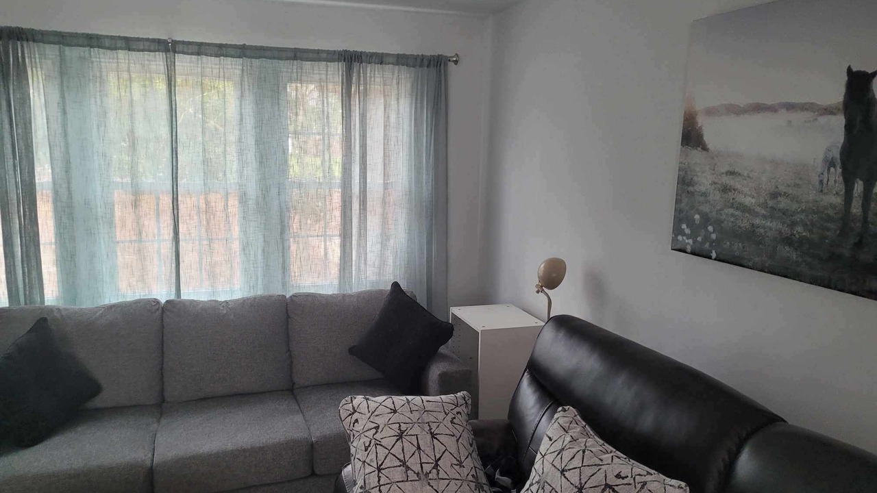 Photo of Livingroom in North Newport News