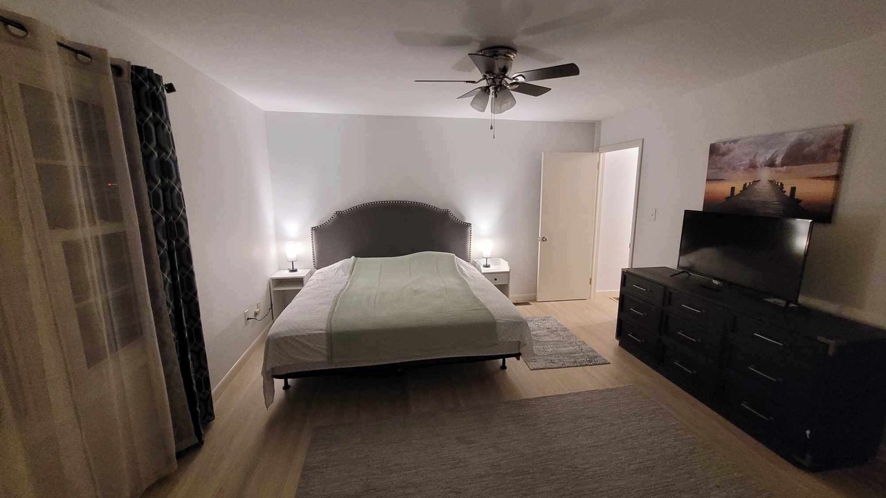 Photo of Bedroom in North Newport News
