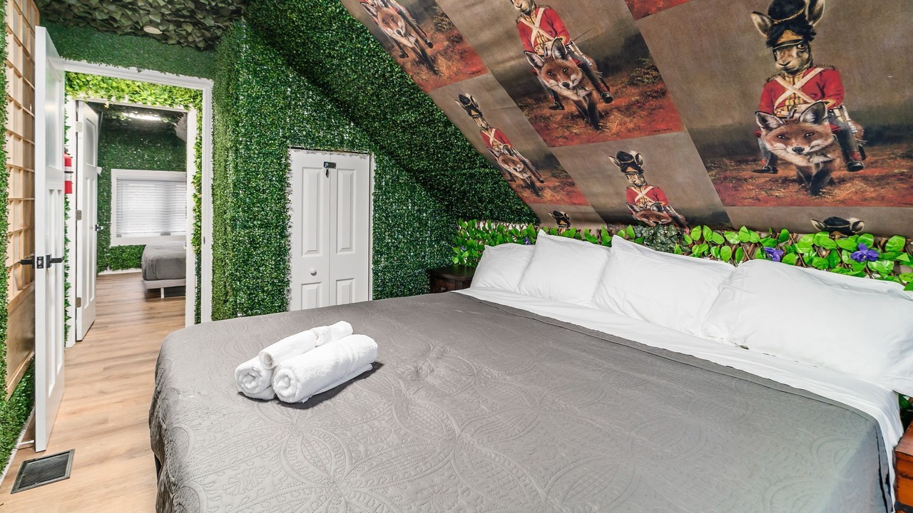 Photo of Bedroom in University District