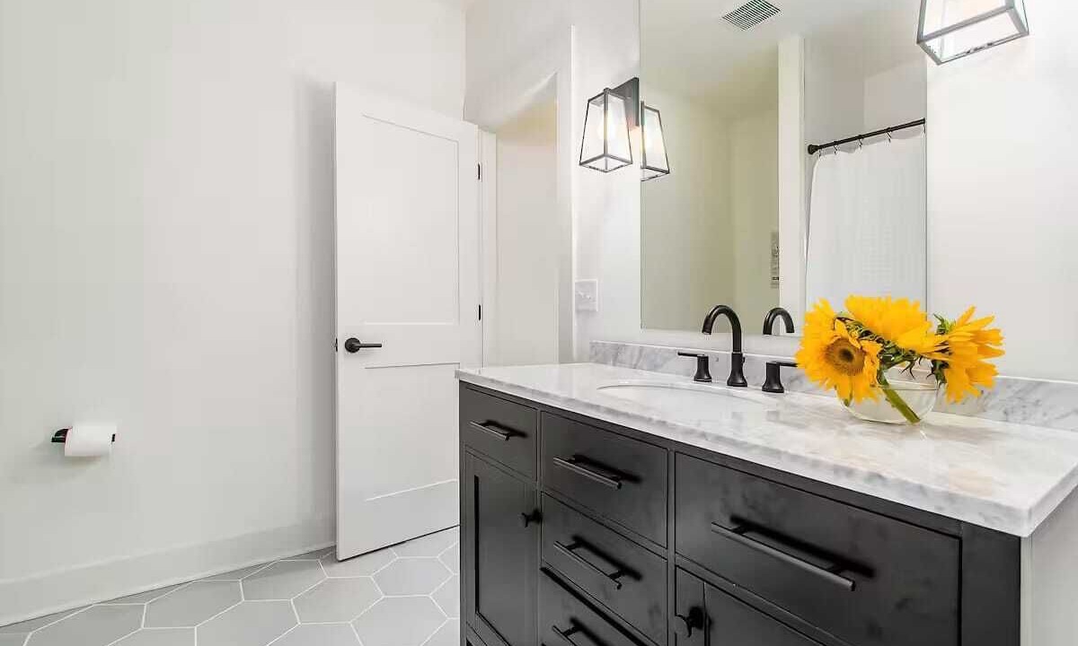 Photo of Bathroom in Italian Village