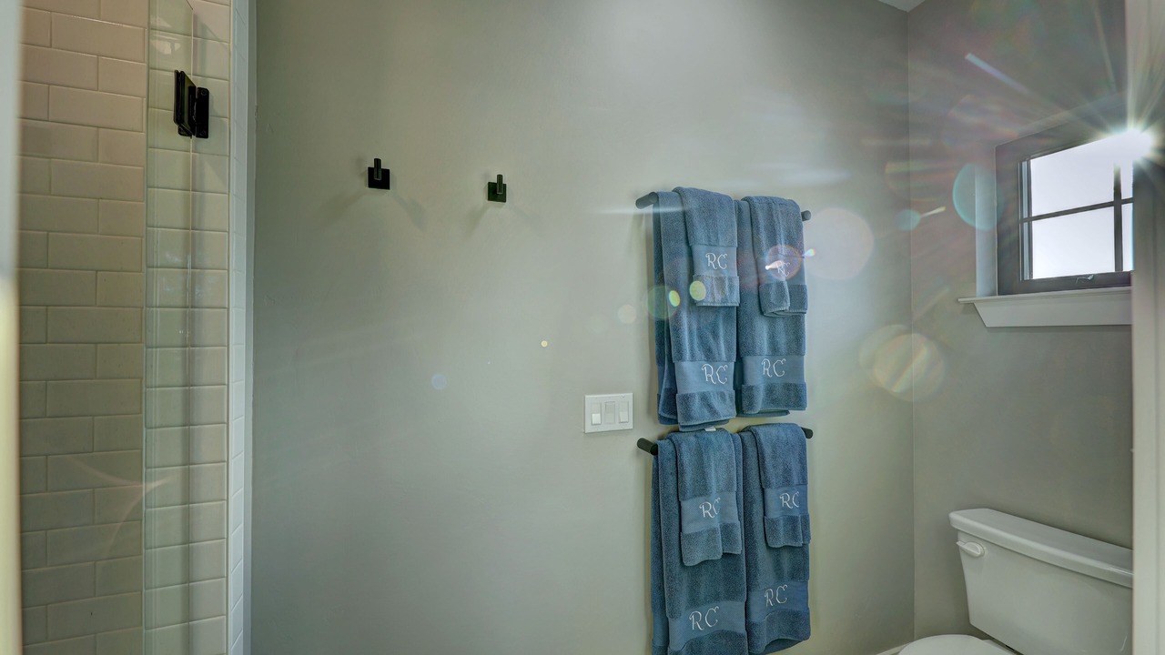 Photo of Bathroom in Hunt
