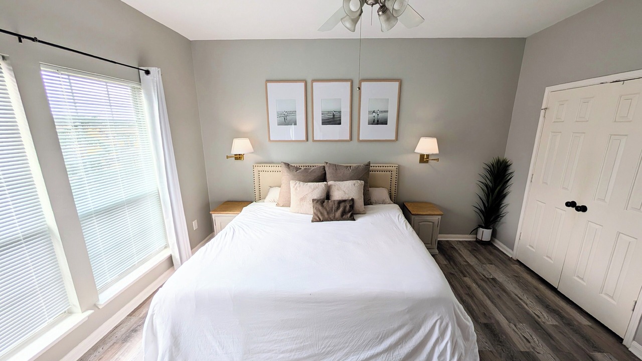 Photo of Bedroom in Kemah