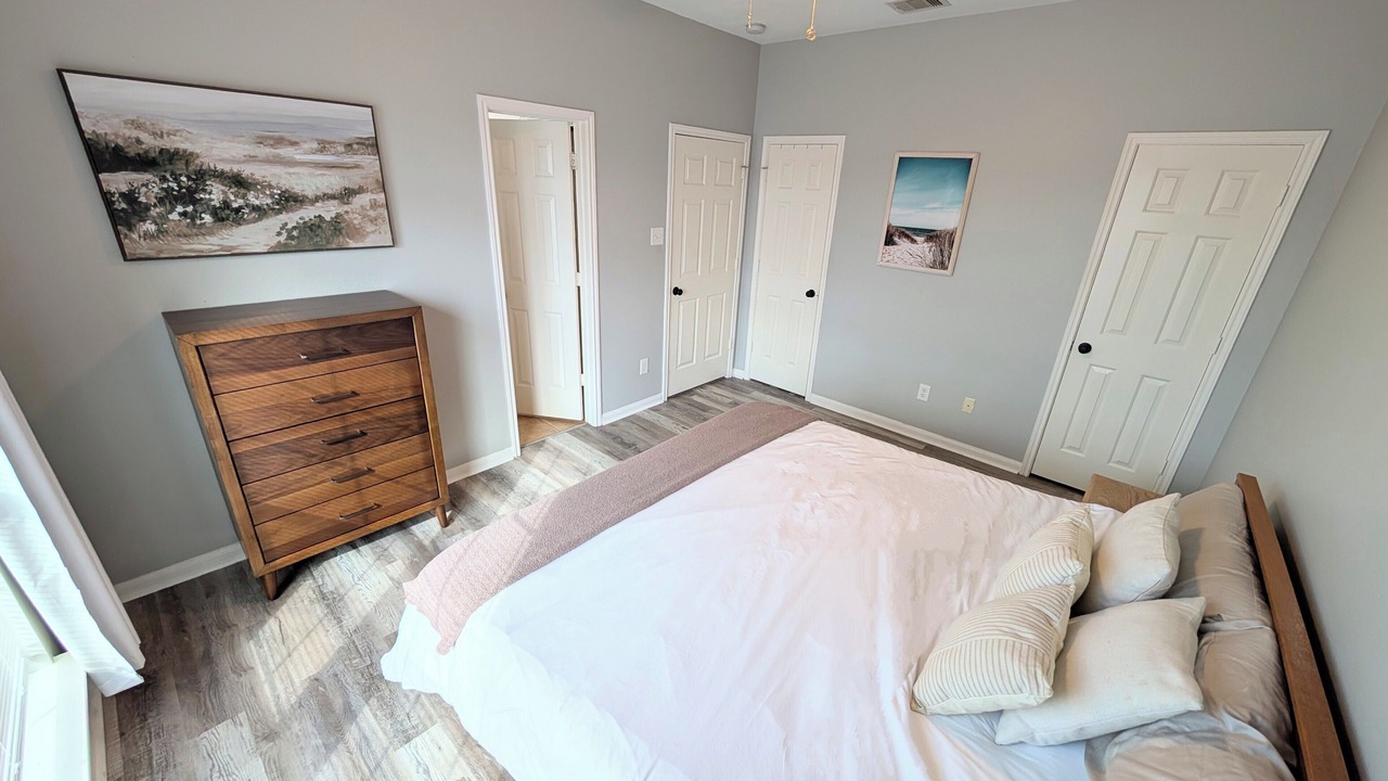Photo of Bedroom in Kemah