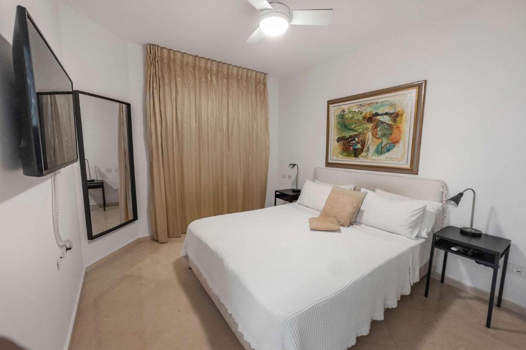 Photo of Bedroom in Herzliya Pituach