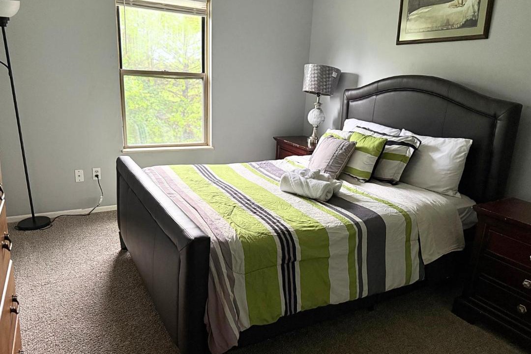 Photo of Bedroom in Grove City
