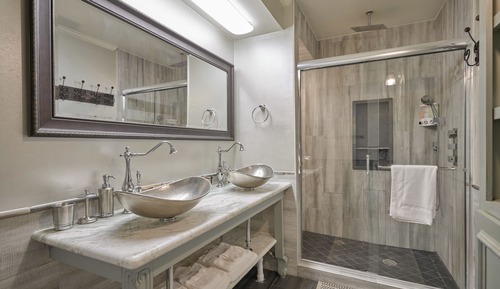 Texas Tower Suite