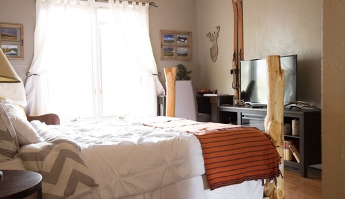 Standard Room, 1 Queen Bed, Non Smoking (Caldera)