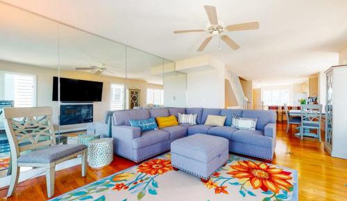 Three-Bedroom Vacation Home 