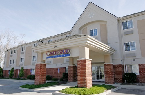 Central Newport News Hotel | Candlewood Suites Newport News-Yorktown, an Ihg Hotel