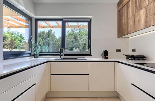 Tar-Vabriga House | Villa Delora by Interhome