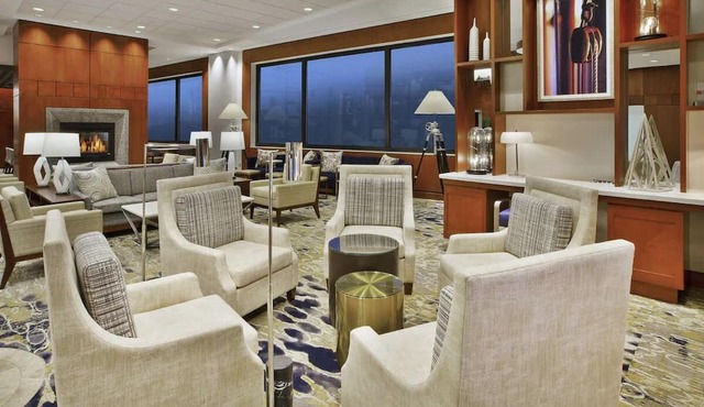 Historic Charm Meets Modern Elegance w/ Pool | Breakfast | 24h Gym in 2 Units