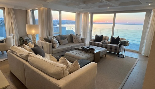 Skerries Oceanfront Superb 4 Bedroom Mansion