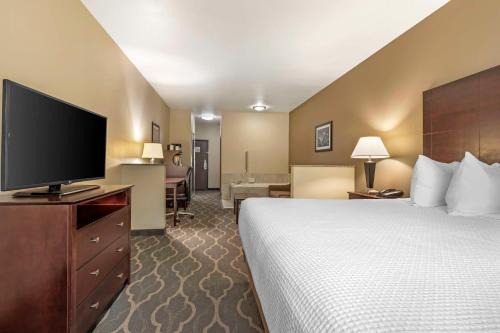 Burleson Inn Suites 